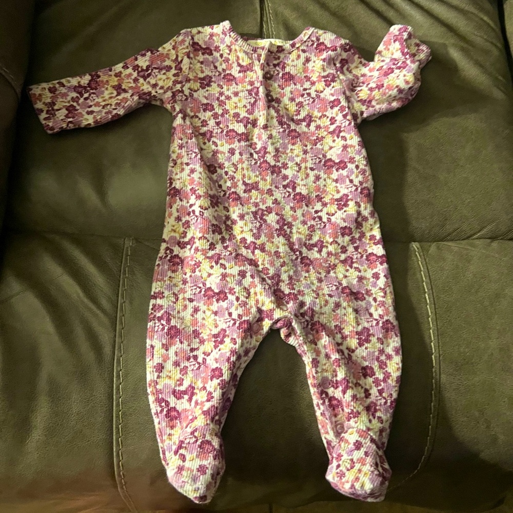 Chelsea and Violet Floral Footie